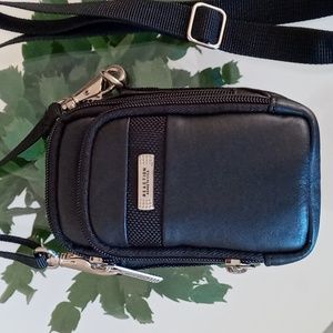 Kenneth Cole Reaction Crossbody Bag